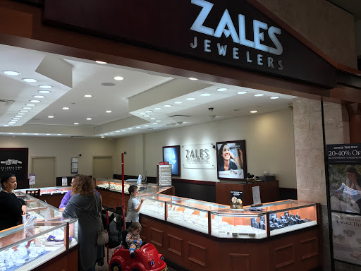 Jewelry Store «Zales - The Diamond Store», reviews and photos, 6020 82nd St, Indianapolis, IN 46250, USA
