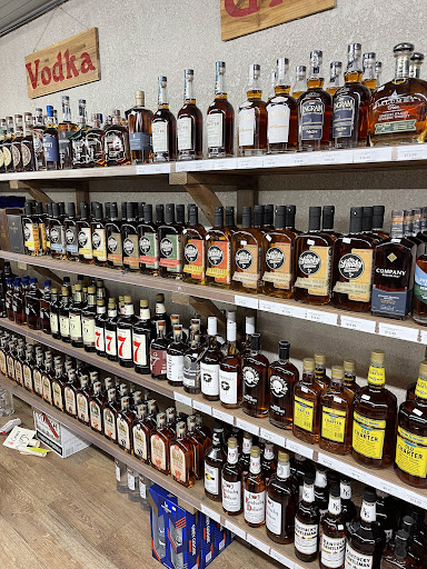 Liquor Store «Hillbilly Liquor & Wine», reviews and photos, 211 US-641, Camden, TN 38320, USA