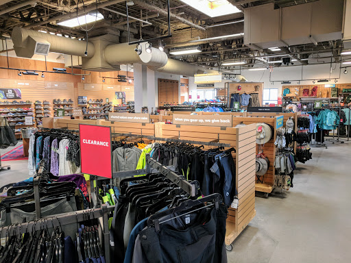 Camping Store «REI», reviews and photos, 4291 The Cir At N Hills St, Raleigh, NC 27609, USA