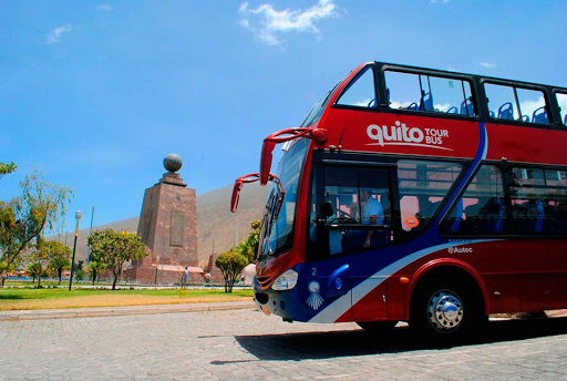Quito Tour Bus / Quinde Visitors Center