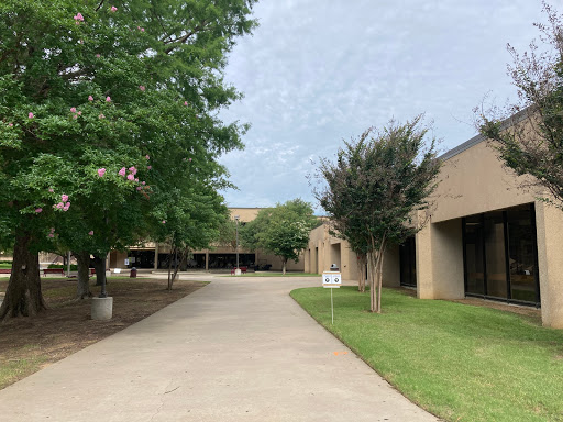 Senior high school Garland