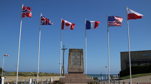 Denkmal à Courseulles-sur-Mer
