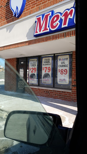 Auto Repair Shop «Merlin 200,000 Miles Shop», reviews and photos, 603 Meacham Rd, Elk Grove Village, IL 60007, USA