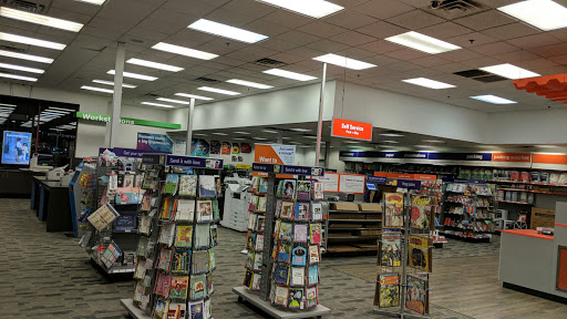 Print Shop «FedEx Office Print & Ship Center», reviews and photos, 8325 W Bell Rd, Peoria, AZ 85382, USA