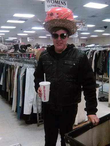 Thrift Store «Buy Rite Thrift Store», reviews and photos, 1800 Prescott Rd, Modesto, CA 95350, USA