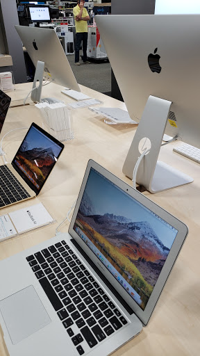 Electronics Store «Best Buy», reviews and photos, 2200 S University Dr, Davie, FL 33324, USA