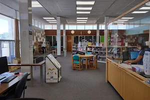 Howard County Library image