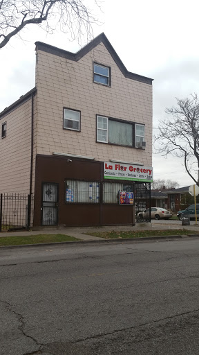 Grocery Store «La Flor Grocery Store», reviews and photos, 10500 S Ave M, Chicago, IL 60617, USA