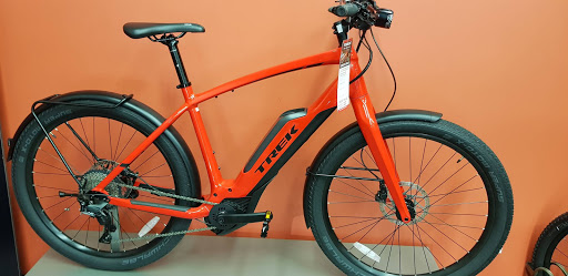 Bicycle Store «Trek Bicycle Store», reviews and photos, 1621 E Sunrise Blvd, Fort Lauderdale, FL 33304, USA