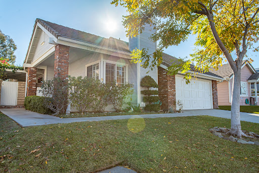 Real Estate Consultant «RE/MAX: Neal Weichel», reviews and photos, 25101 The Old Rd, Santa Clarita, CA 91381, USA