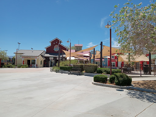 Water Park «DryTown Water Park», reviews and photos, 3850 E Ave S, Palmdale, CA 93550, USA