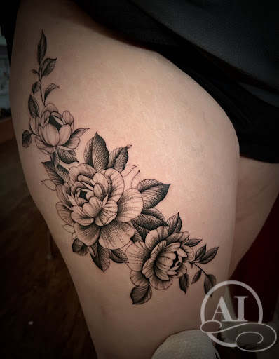 Explore eagle and flag tattoo ideas, creative tattoo ideas in Katy, available at Artistic Impressions Tattoo Studio