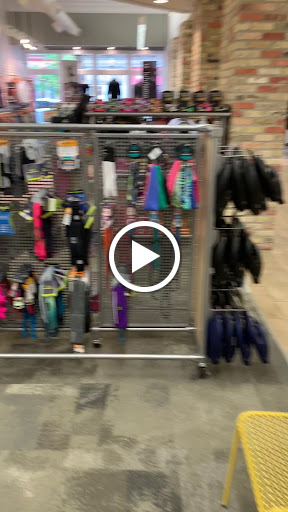 Sporting Goods Store «Gazelle Sports Holland», reviews and photos, 24 W 8th St, Holland, MI 49423, USA