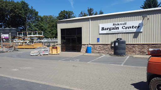 Rickreall Bargain Center, 9855 Rickreall Rd, Rickreall, OR 97371, USA, 