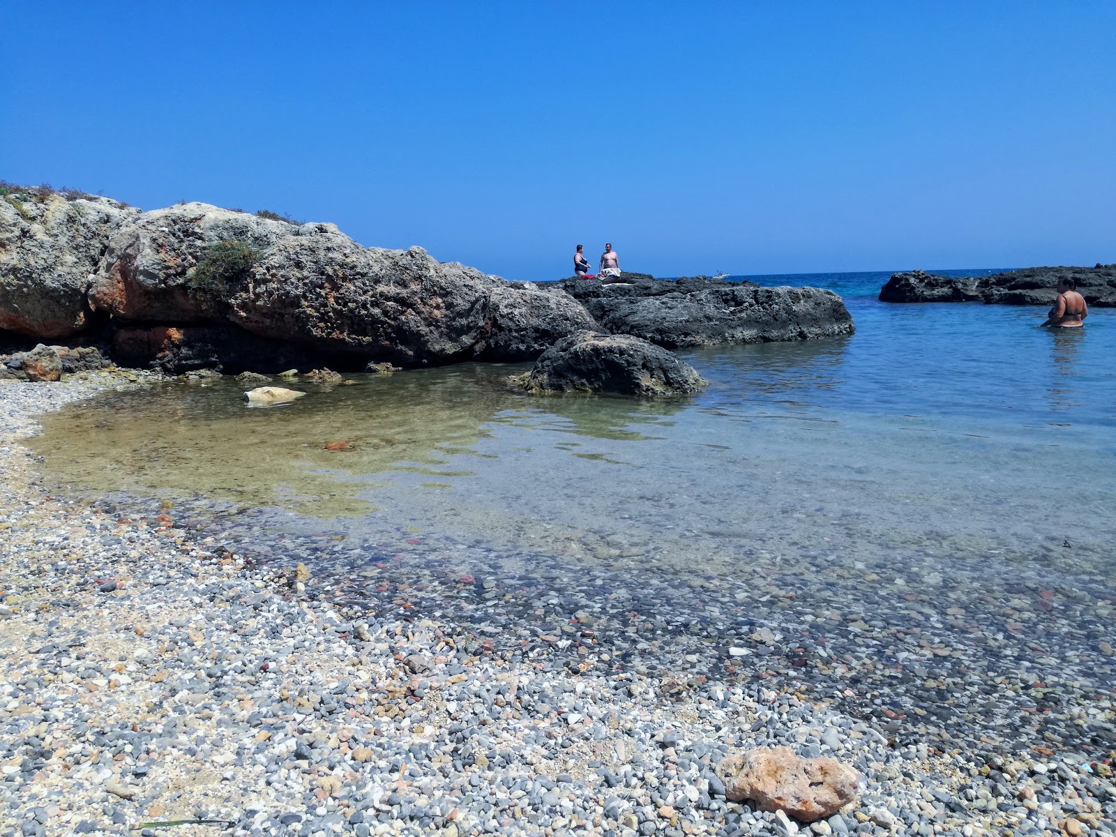 Foto von La Goletta beach mit grauer sand & kiesel Oberfläche