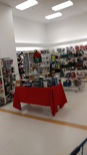 Department Store «Marshalls», reviews and photos, 20 Frenchtown Rd, North Kingstown, RI 02852, USA