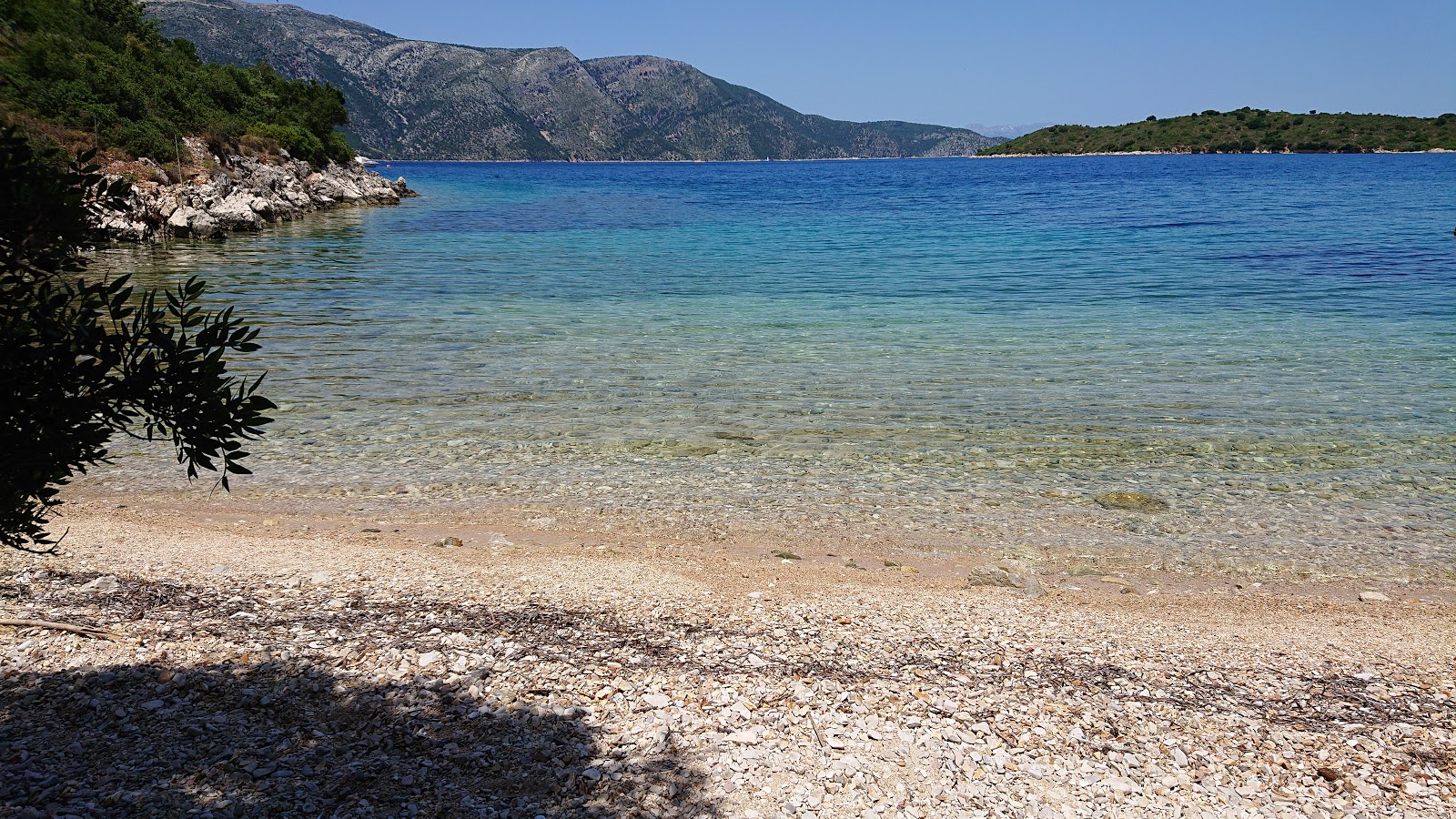 Foto di Minimata Beach e il suo bellissimo paesaggio