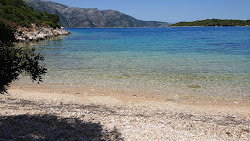Zdjęcie Minimata Beach i jego piękne krajobrazy