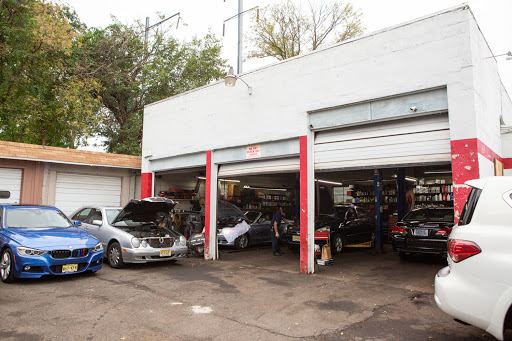 Auto Repair Shop «D & D Car Care LLC», reviews and photos, 443 Trinity Pl, Elizabeth, NJ 07201, USA