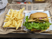 Frite du Restaurant de hamburgers MEK’LA by SMATCH BURGER - Original Smash Burger à Paris - n°19