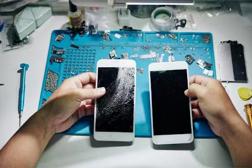 Cell Phone Repair Center iPhone iPad Samsung LG Motorola image