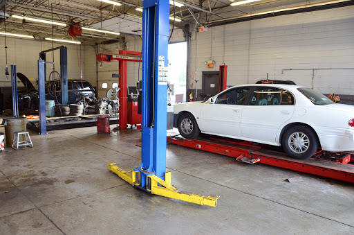 Car Repair and Maintenance «Midas», reviews and photos, 2208 E 8th St, Anderson, IN 46012, USA