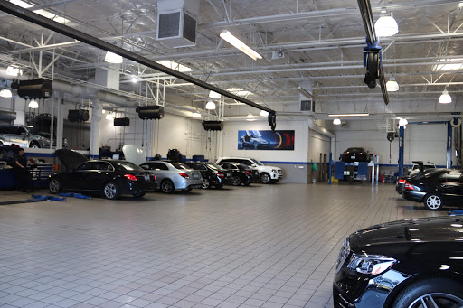 Mercedes Benz Dealer «Mercedes-Benz of Valencia», reviews and photos, 23355 Valencia Blvd, Santa Clarita, CA 91355, USA