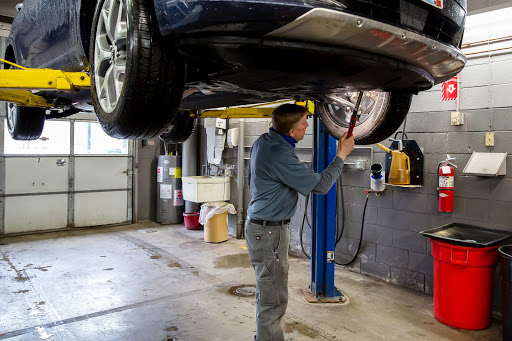 Auto Repair Shop «Dale Feste Automotive», reviews and photos, 1801 Mainstreet, Hopkins, MN 55343, USA