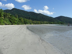 Zdjęcie Cow Bay Beach położony w naturalnym obszarze