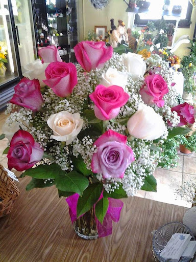 Florist «Forget-Me-Not Florist», reviews and photos, 1083 Park Ave, Cranston, RI 02910, USA