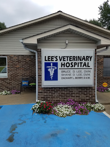 Lee's Veterinary Hospital