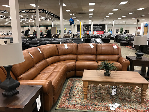 Furniture Store «The Dump Furniture Outlet», reviews and photos, 801 N Military Hwy, Norfolk, VA 23502, USA
