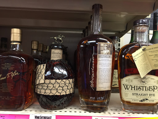 Liquor Store «Happy Liquor Store», reviews and photos, 34-16 31st Ave, Long Island City, NY 11106, USA