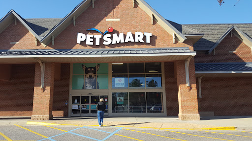 Pet Supply Store «PetSmart», reviews and photos, 4900 Monticello Ave, Williamsburg, VA 23188, USA