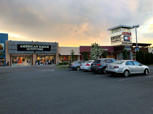 Shopping Mall «Seattle Premium Outlets», reviews and photos, 10600 Quil Ceda Blvd, Tulalip, WA 98271, USA