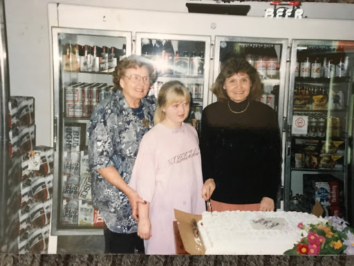 Grocery Store «Logsden Country Store», reviews and photos, 7550 Logsden Rd, Logsden, OR 97357, USA