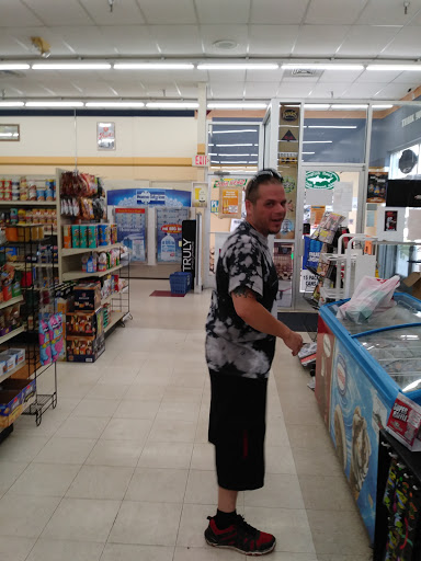 Liquor Store «S & A LIQUOR», reviews and photos, 201 N Riverside Ave, St Clair, MI 48079, USA