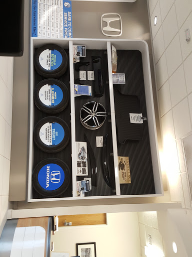 Honda Dealer «Dover Honda», reviews and photos, 1 Dover Point Rd, Dover, NH 03820, USA