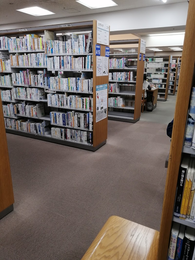 横浜市都筑図書館