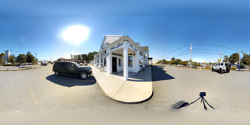 Liquor Store «Gateway Liquors», reviews and photos, 3 Mechanic St, Bellingham, MA 02019, USA