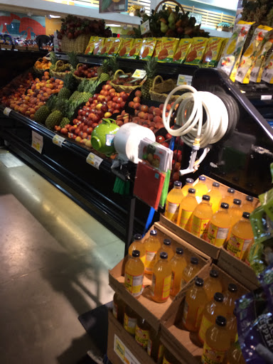 Grocery Store «The Fresh Grocer of Progress Plaza», reviews and photos, 1501 N Broad St, Philadelphia, PA 19122, USA