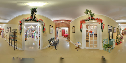 Boutique «Merchants At Cokers», reviews and photos, 401 Wilson Ave, Tullahoma, TN 37388, USA