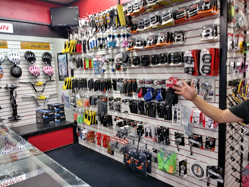 Bicycle Store «Fresno Schwinn», reviews and photos, 2444 Ashlan Ave, Fresno, CA 93726, USA