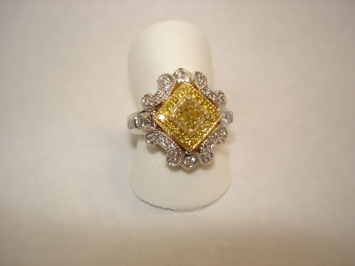 Jewelry Store «All That Glitters», reviews and photos, 2616 W Colorado Ave #18, Colorado Springs, CO 80904, USA