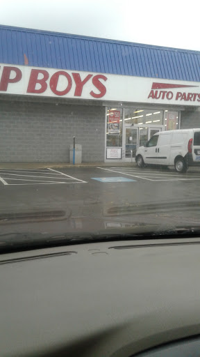 Auto Parts Store «Pep Boys Auto Parts & Service», reviews and photos, 1321 Morse Rd, Columbus, OH 43229, USA