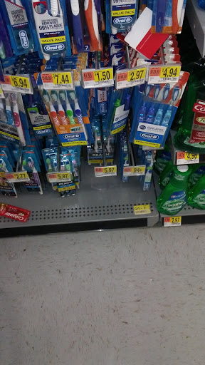 Department Store «Walmart Supercenter», reviews and photos, 28804 Gratiot Ave, Roseville, MI 48066, USA