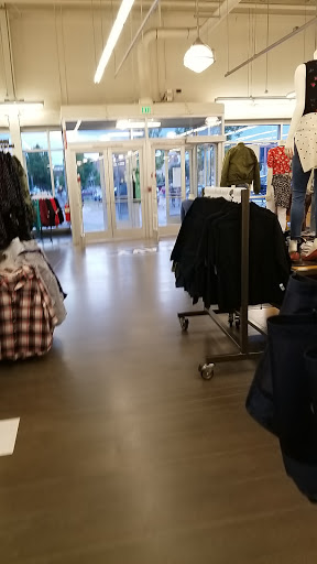 Clothing Store «Old Navy», reviews and photos, 8560 E 49th Pl, Denver, CO 80238, USA
