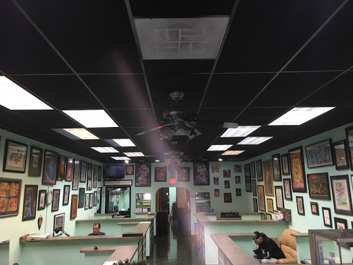 Tattoo Shop «Cool Cat Tattoos», reviews and photos, 3579 Powerline Rd, Oakland Park, FL 33309, USA