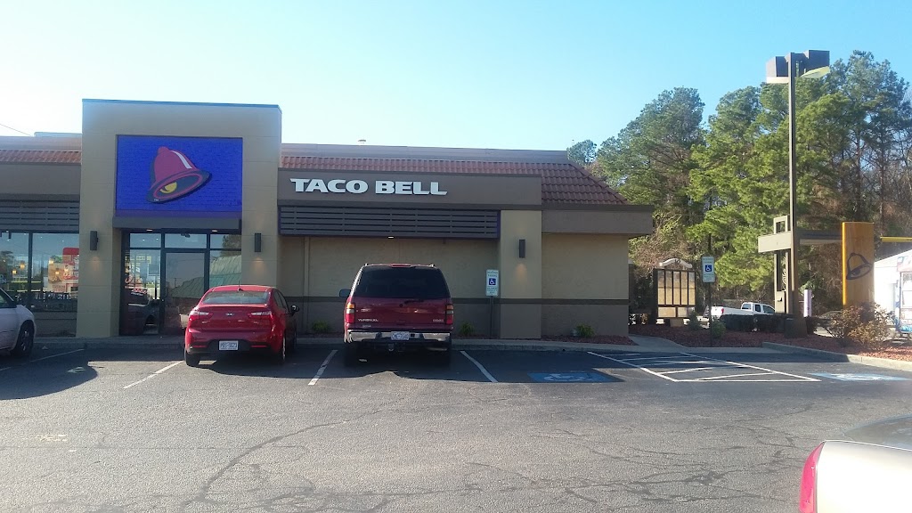 Taco Bell 28301