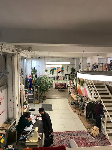 Értékelések erről a helyről: Retrock Vintage Designer Store, Budapest - Ruhabolt